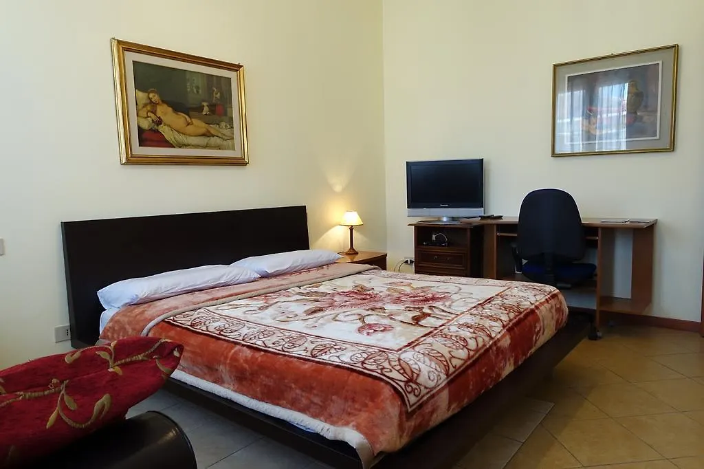Elias Bed & Breakfast 2*, Ferrara Italy
