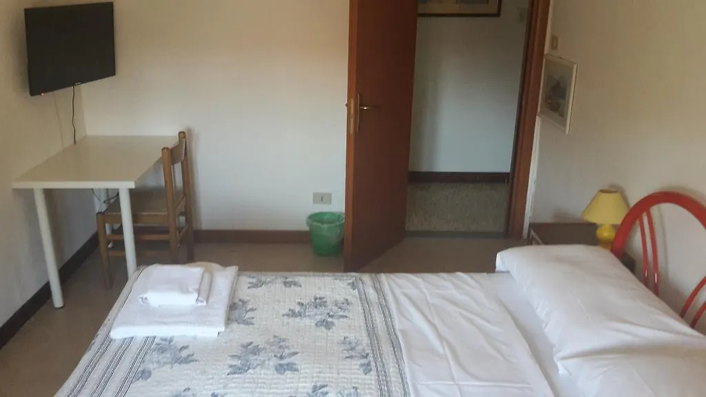 Elias Bed & Breakfast 2*, Ferrara Italy