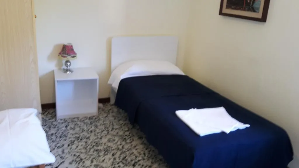 Elias Bed & Breakfast